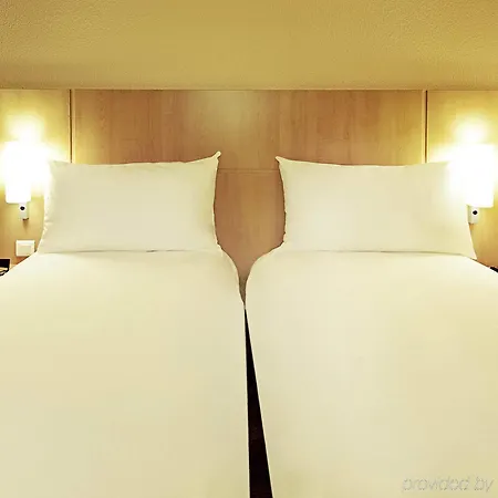 Ibis 17 Clichy-batignolles 3* Párizs