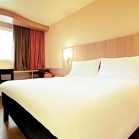 Ibis 17 Clichy-batignolles Paryż