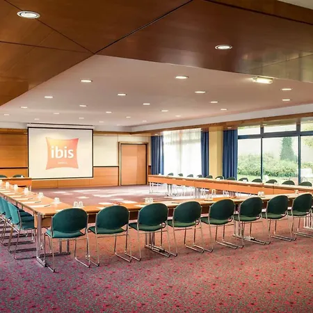Ibis 17 Clichy-batignolles Hotel Paryż