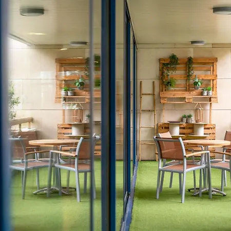 Ibis 17 Clichy-batignolles París