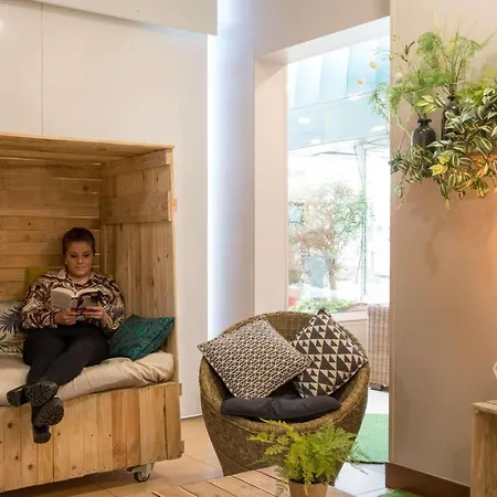 Hotel Ibis 17 Clichy-batignolles París