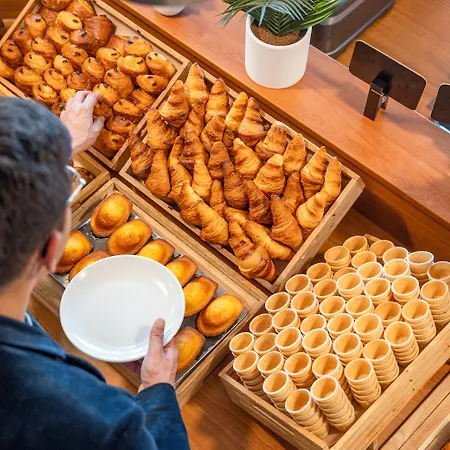 Hotel Ibis 17 Clichy-batignolles 3*