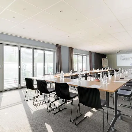 Ibis 17 Clichy-batignolles מלון 3*