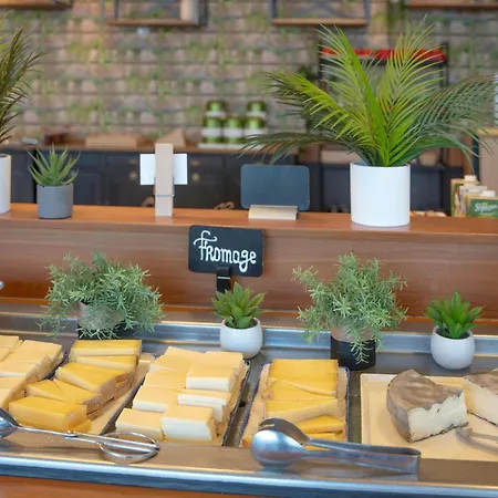 Hotell Ibis 17 Clichy-batignolles 3*