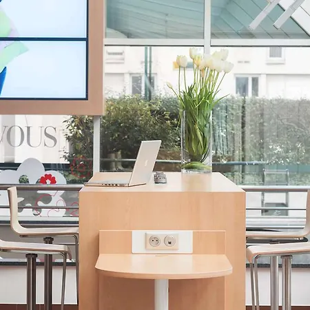Ibis 17 Clichy-batignolles Hotel 3*