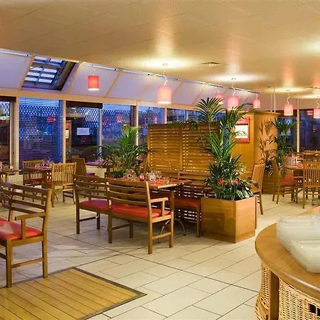 Ibis 17 Clichy-batignolles Hotel Paryż