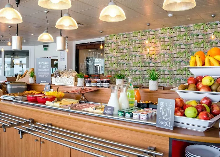 Ibis 17 Clichy-batignolles ホテル 3*