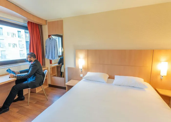 Ibis 17 Clichy-batignolles 3*