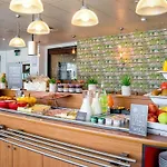 Ibis 17 Clichy-batignolles 호텔 3*