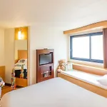 Ibis 17 Clichy-batignolles 3*